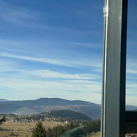 Grand View *